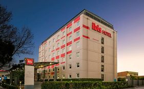 Ibis Sydney Airport Hotel